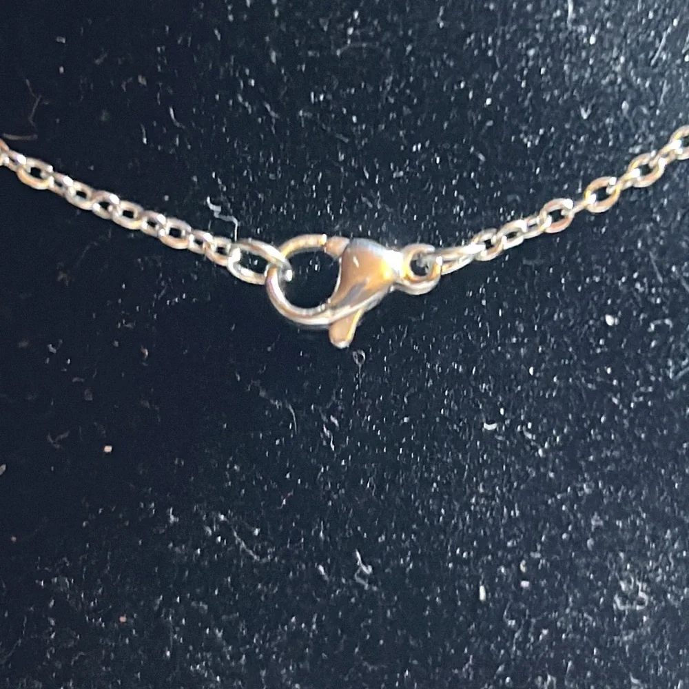 Planchette and bat necklace - Picture 7 of 8